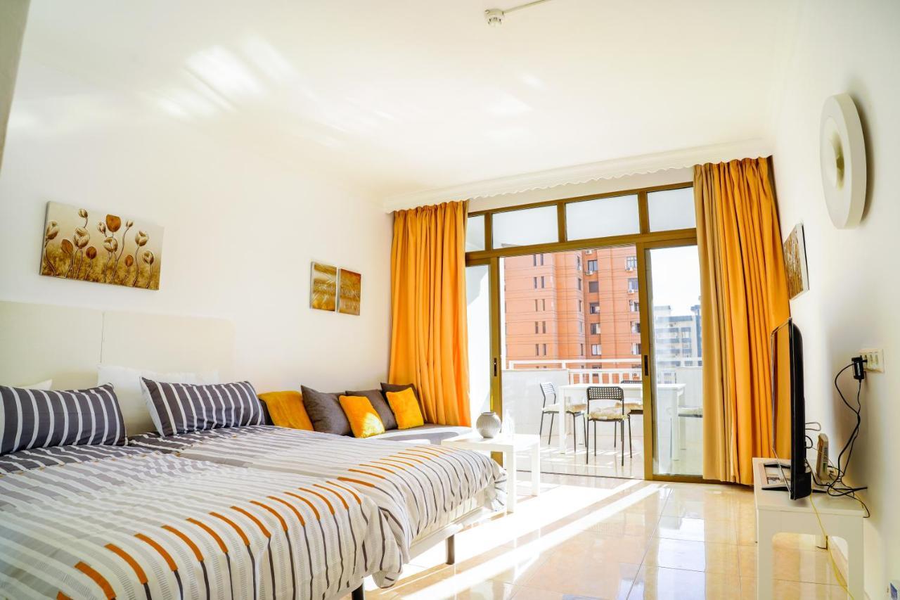 Palmeras Suite Fuengirola Exterior photo